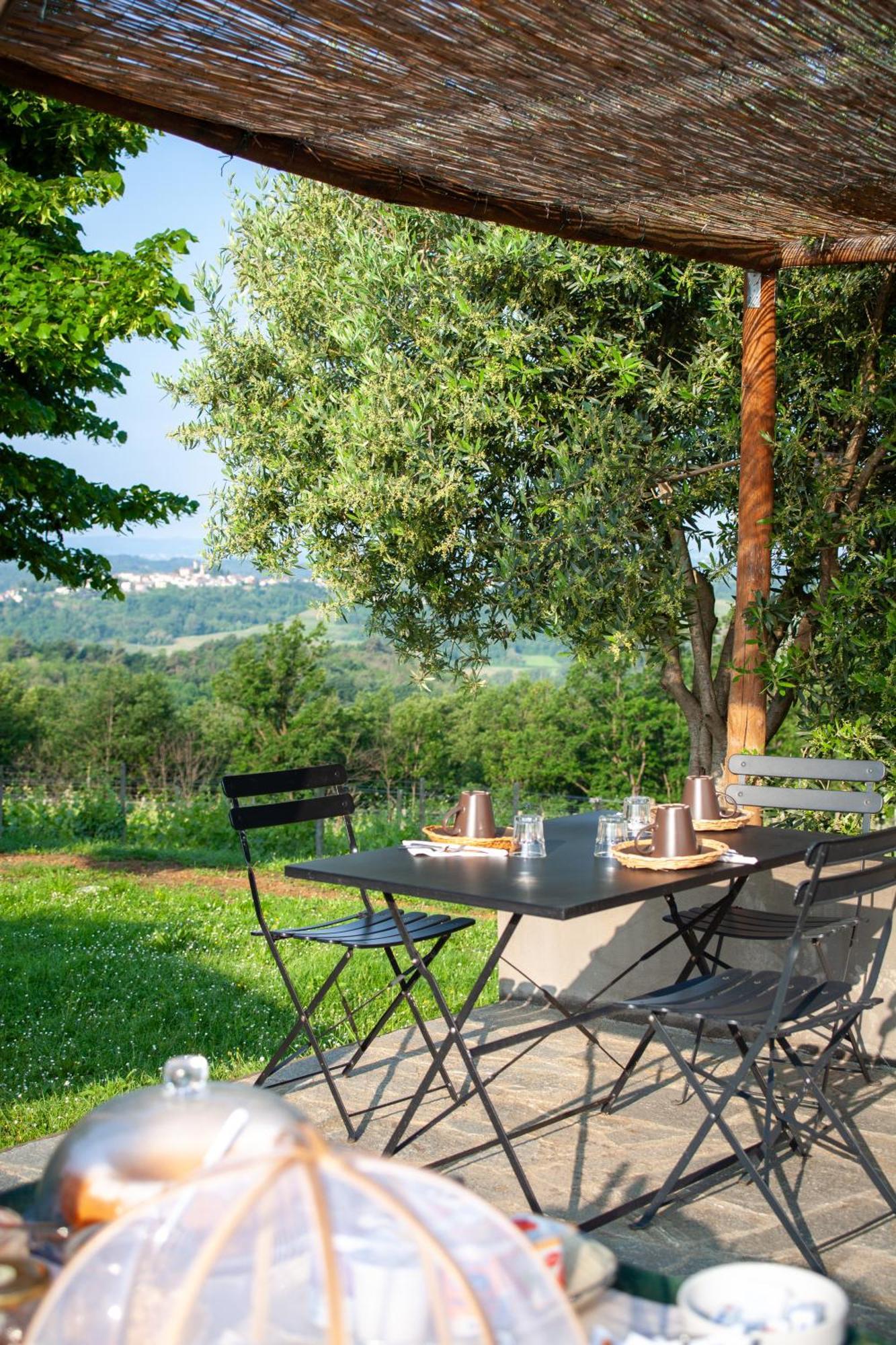 B&B Il Poggio Di Gavi Exterior photo